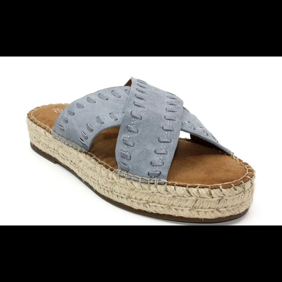 Sandals - Picture 8 of 8